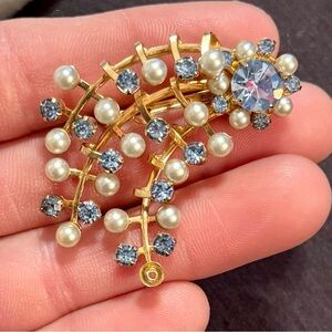 Gold and Silver Pearl Crystal Brooch